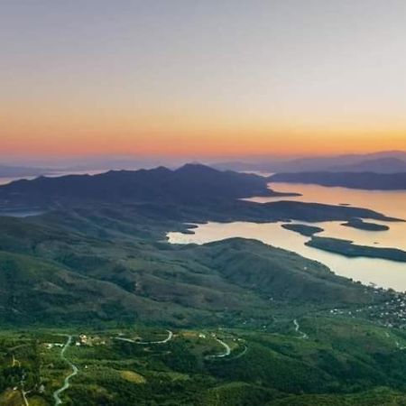 Vila Atrium - Lafkos Exteriér fotografie