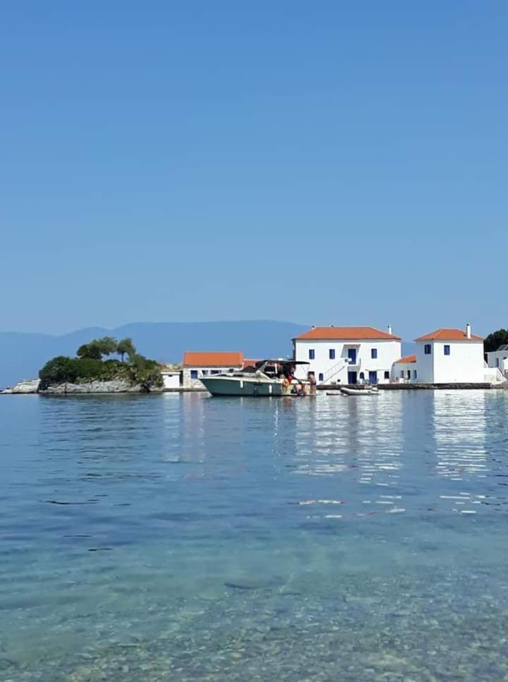 Vila Atrium - Lafkos Exteriér fotografie